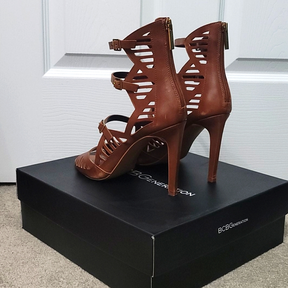 BCBGeneration - Picture 3 of 5